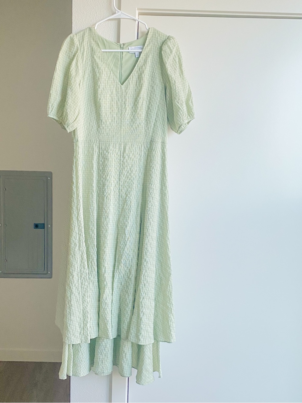 & other stories mint green gingham tiered puffed sleeve midi dress Size 6